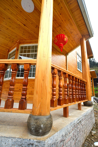 湖南森福木業(yè)有限公司,木結構別墅建造及制作,木涼亭建造及制作,木棧道建造及制作