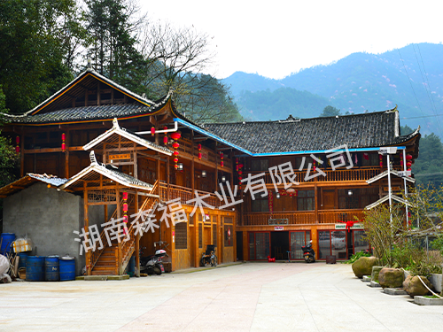 湖南森福木業(yè)有限公司,木結構別墅建造及制作,木涼亭建造及制作,木棧道建造及制作